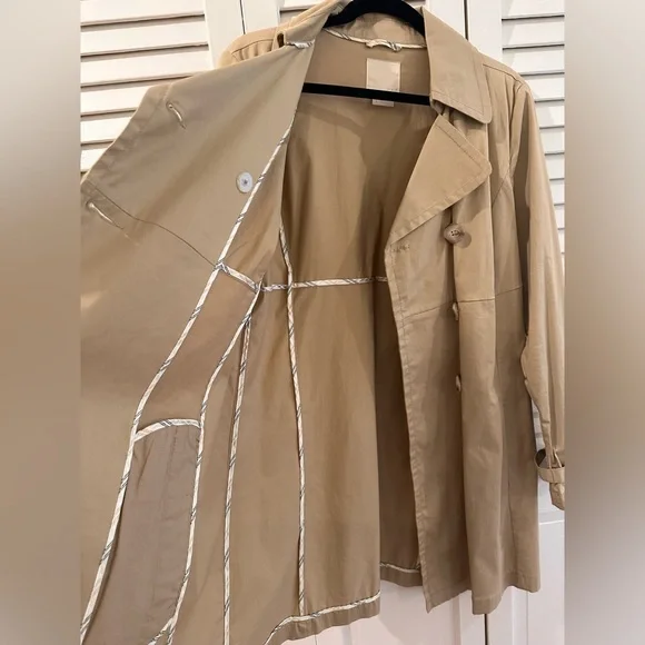 Old Navy Classic Tan Trench Coat - Picture 2 of 6